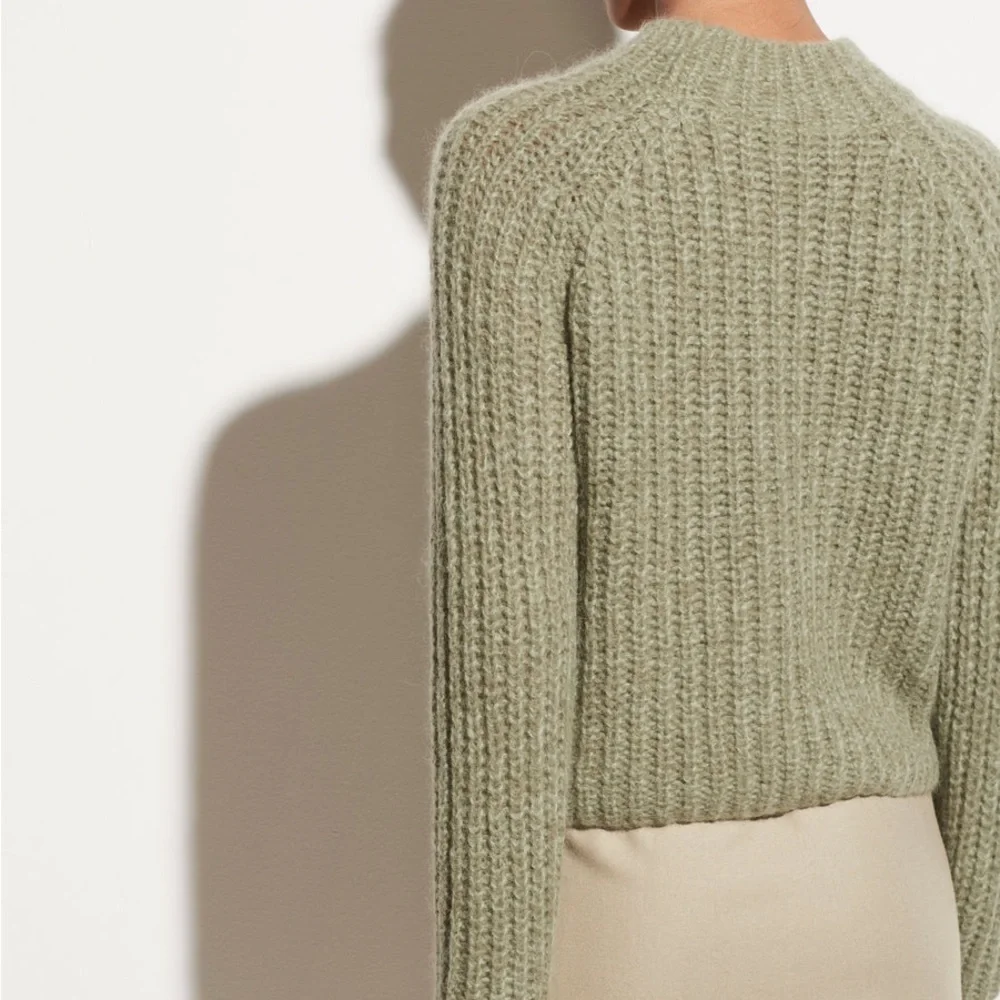 Vince - Marled Raglan Pullover in Jadeite Mohair Alpaca Blend Sweater Knit L